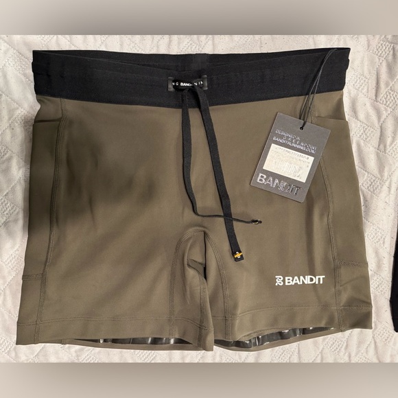 Bandit Running Women’s Stamina™ 5" Women's Compression Shorts - Dark Fatigue - Picture 3 of 5